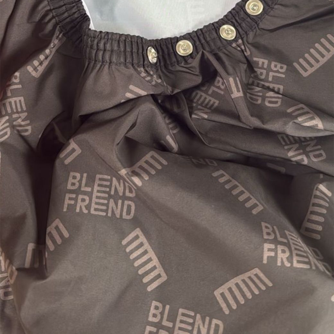 Blend Frend™ Cutting Cape
